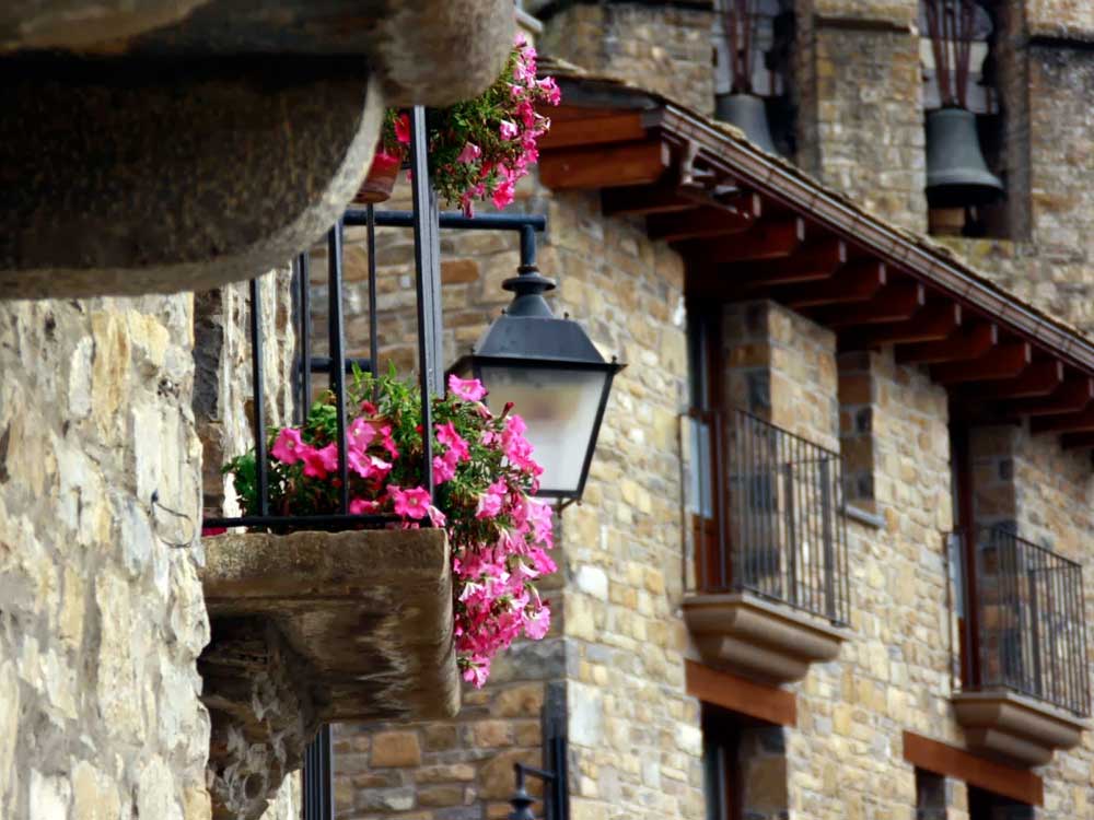 Villa medieval de Aínsa Huesca