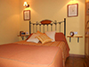 Apartamento Dcha. 4/5 plazas: habitación matrimonio
